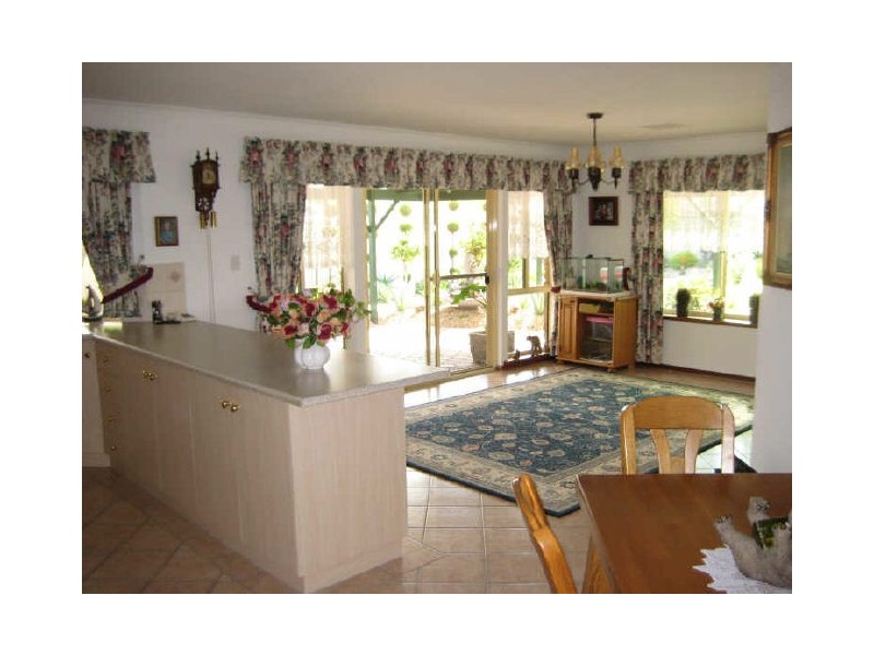 6 Castle Court, Blakeview SA 5114