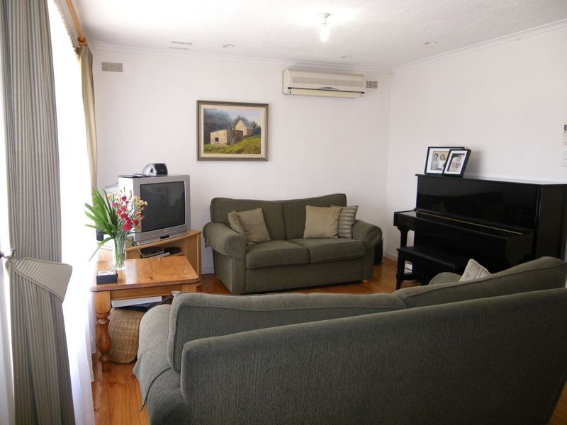 44 McKenzie Road, Elizabeth Downs SA 5113