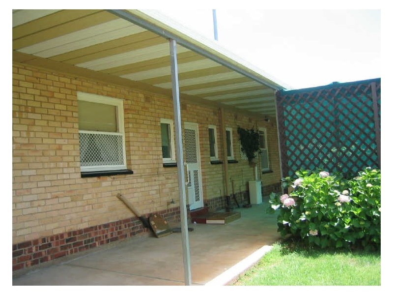 25 Longleat Road, Elizabeth Vale SA 5112