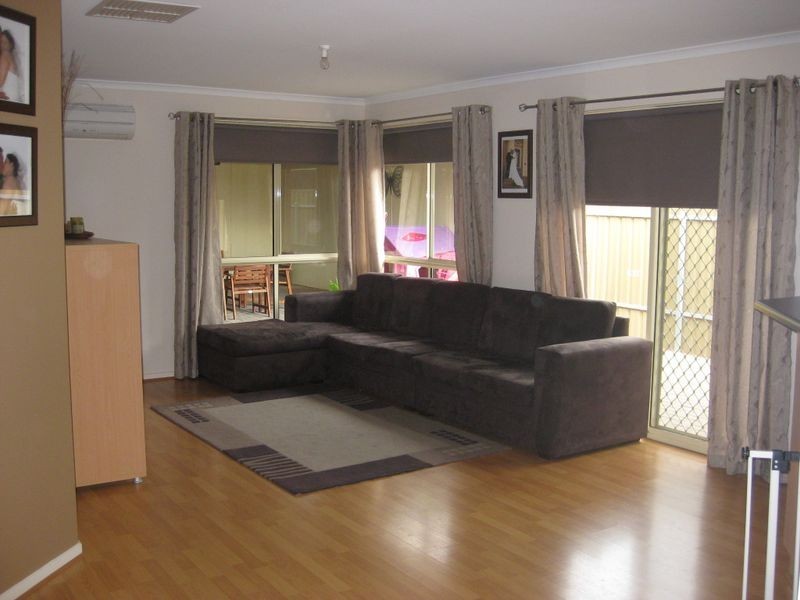 102 President Avenue, Andrews Farm SA 5114