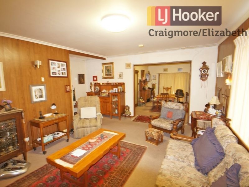 27 Dockett Road, Elizabeth Downs SA 5113