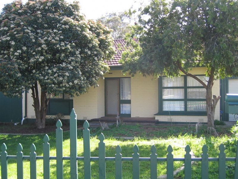 30 Blackham Crescent, Smithfield Plains SA 5114