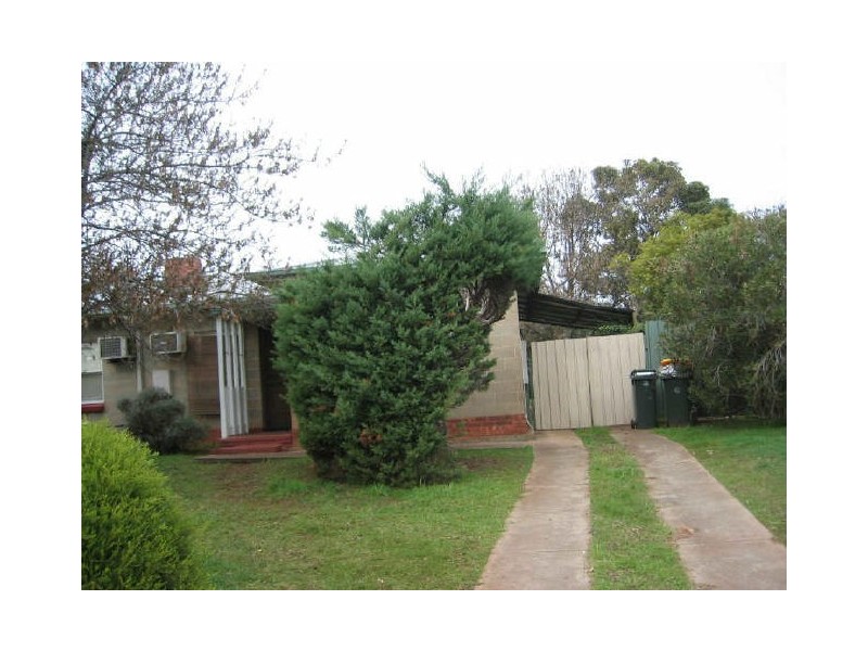 16 Loftis Road, Elizabeth Downs SA 5113