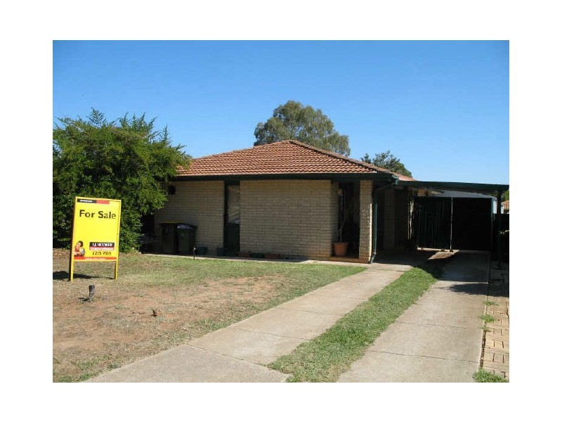 27 Halifax Court, Elizabeth Downs SA 5113