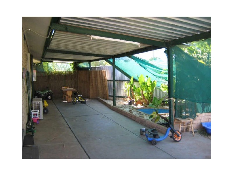 27 Halifax Court, Elizabeth Downs SA 5113