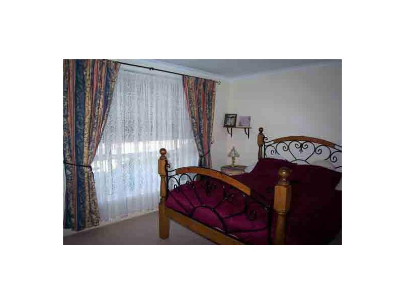 5 Commodore Parade, Andrews Farm SA 5114