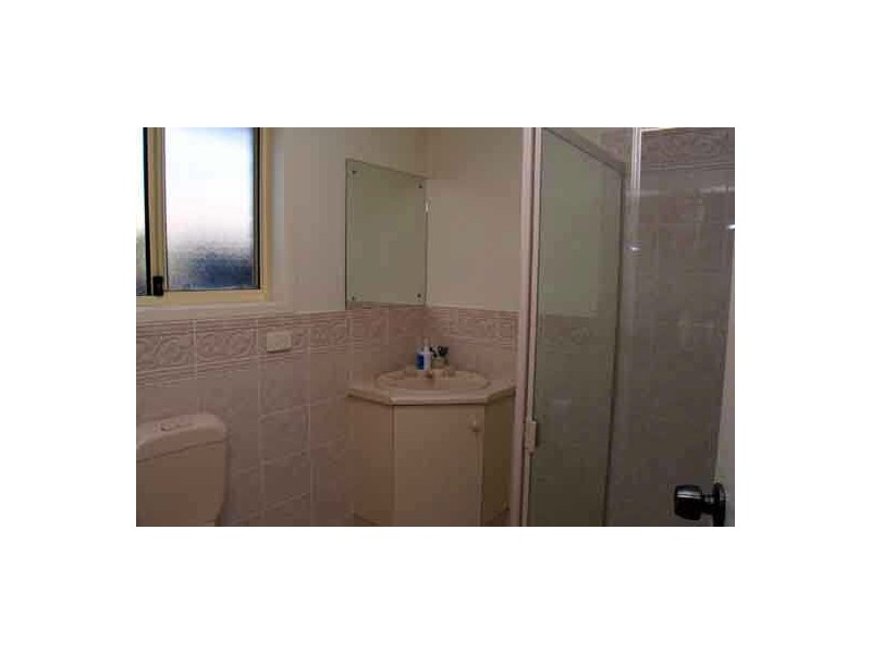 5 Commodore Parade, Andrews Farm SA 5114