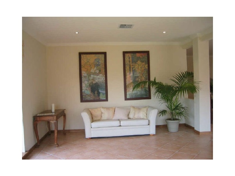 4 Pomarine Street, Mawson Lakes SA 5095