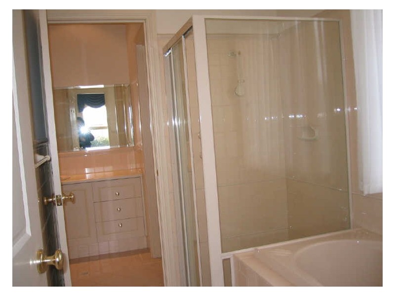 6 Pomarine Street, Mawson Lakes SA 5095