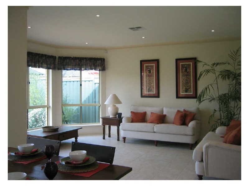 6 Pomarine Street, Mawson Lakes SA 5095