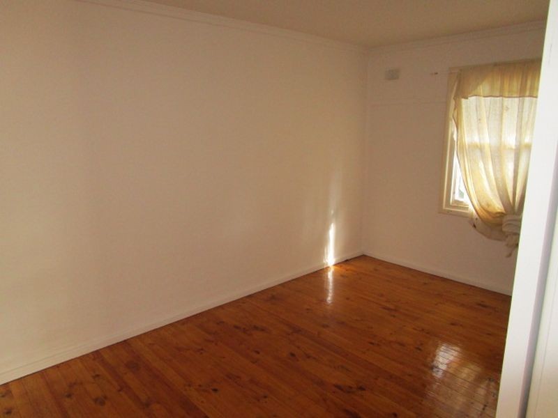 8 Turnbull Road, Elizabeth Downs SA 5113