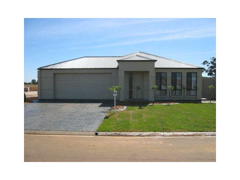 12 Iberia Way, Smithfield SA 5114
