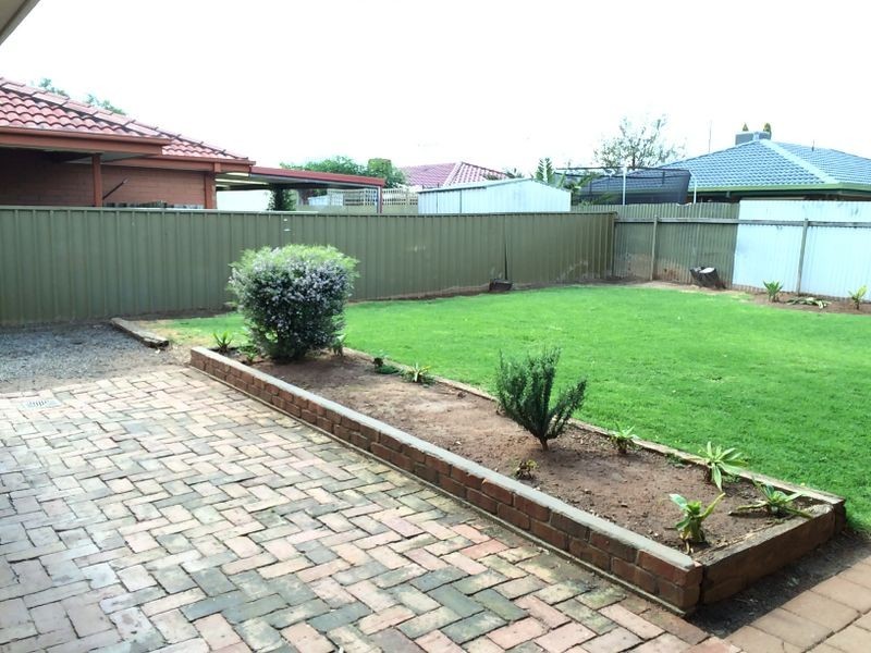 30 Federation Way, Andrews Farm SA 5114