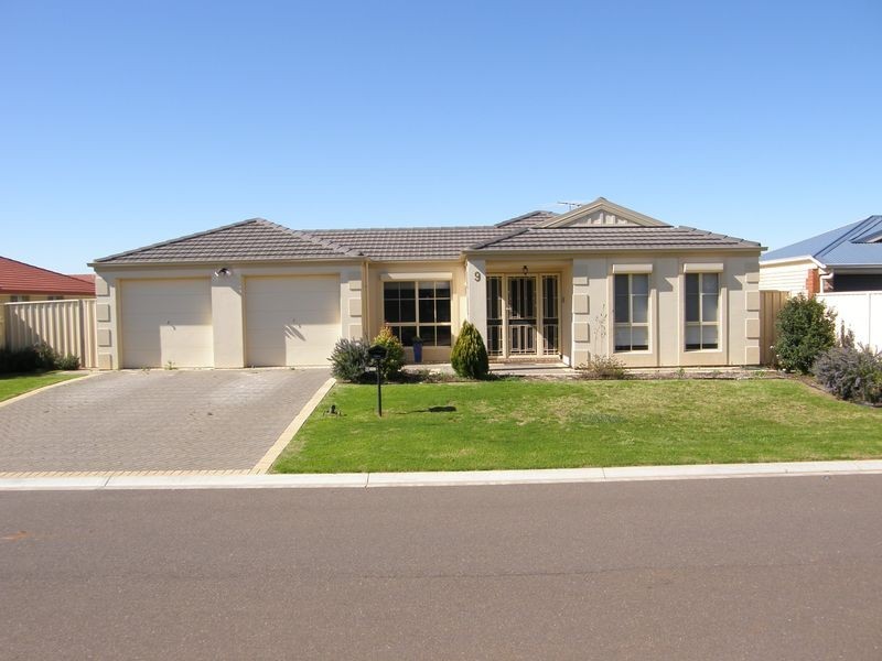 9 Matthew Street, Munno Para West SA 5115