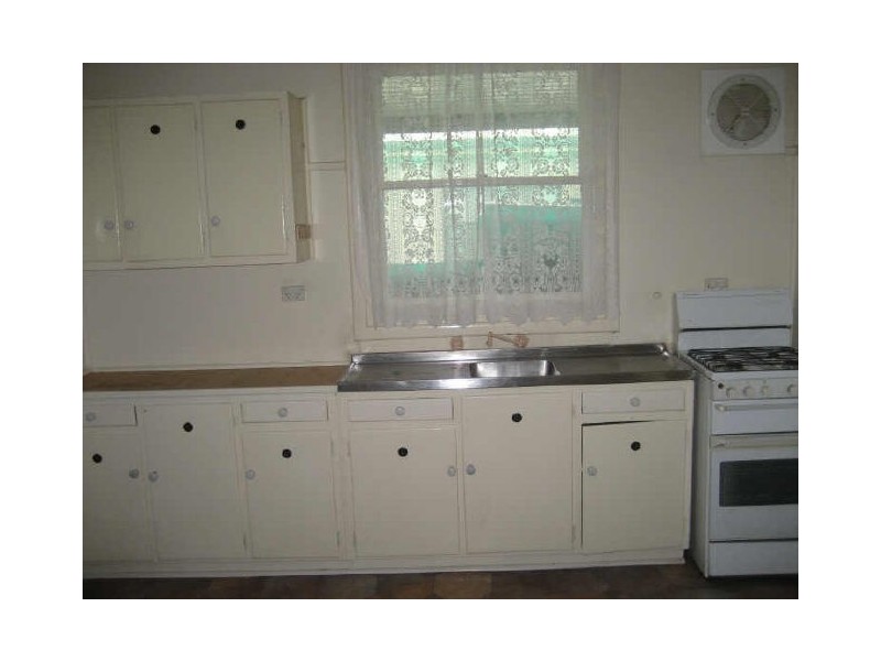 22 Whitford Road, Elizabeth South SA 5112