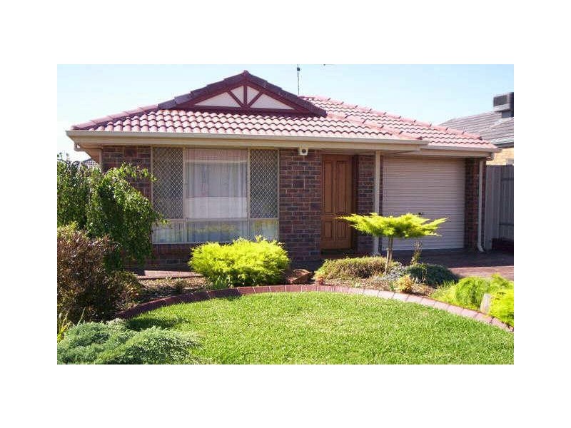 15 Whatley Way, Craigmore SA 5114