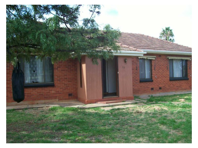 10 Crisp Road, Elizabeth Downs SA 5113