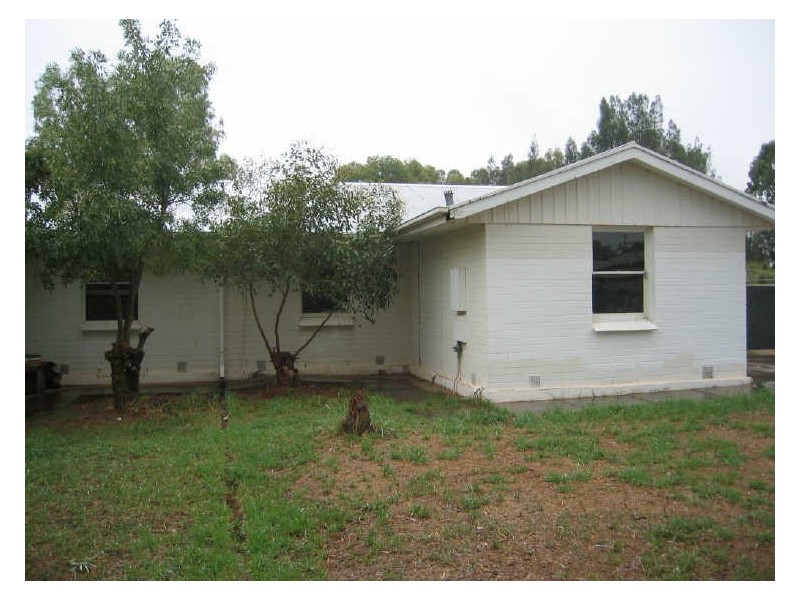 32 Moulds Crescent, Smithfield SA 5114