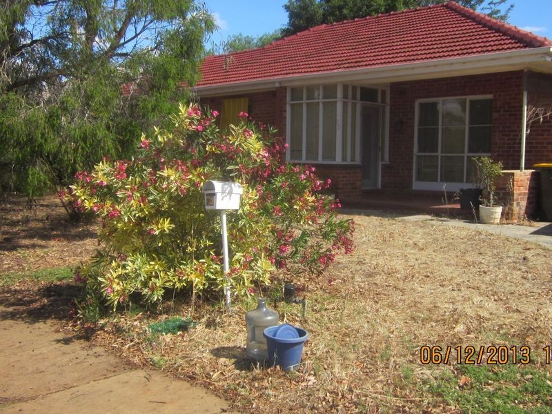 23 Blake Road, Elizabeth South SA 5112