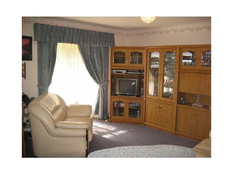 2 Knights Bridge Court, Hillbank SA 5112