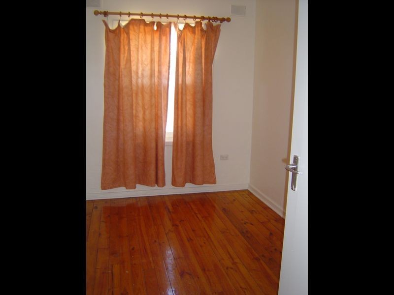 8 Shannon Street, Elizabeth East SA 5112