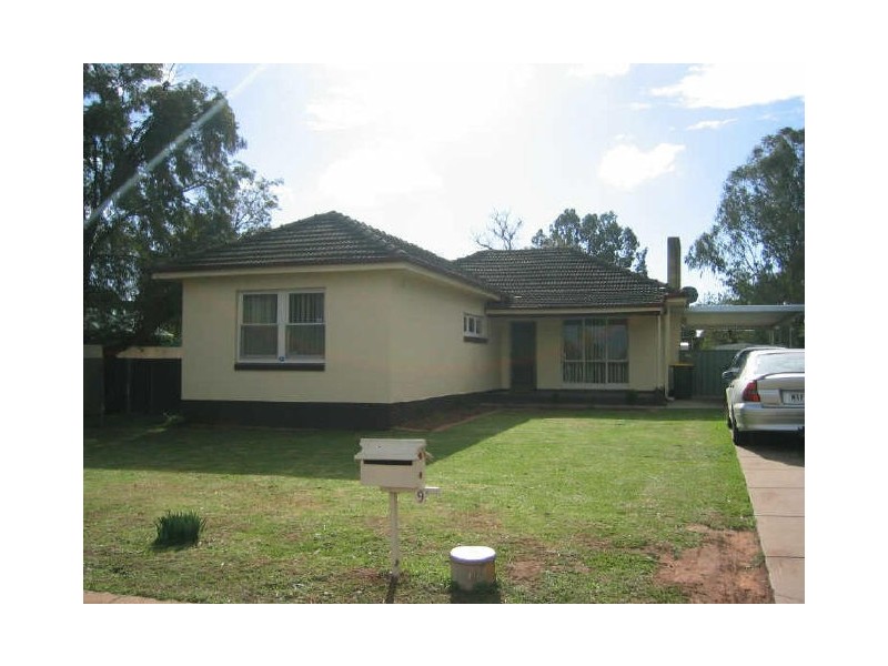9 Tolmer Road, Elizabeth Park SA 5113