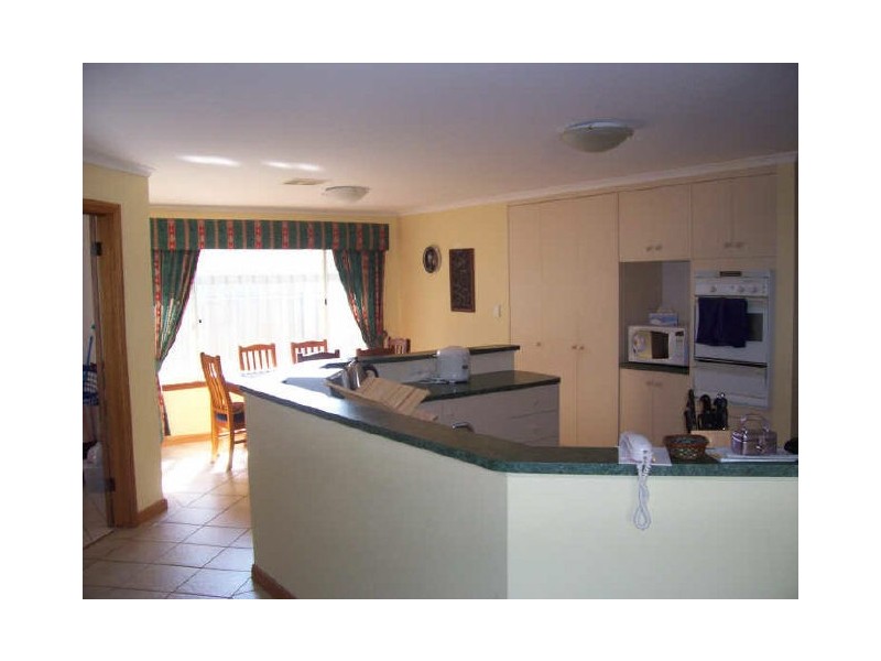 13 Halcyon Avenue, Greenwith SA 5125