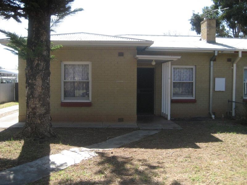 12 Mahood Street, Elizabeth Grove SA 5112
