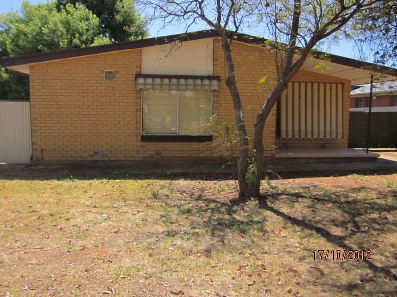 3 Winkle Street, Elizabeth Downs SA 5113