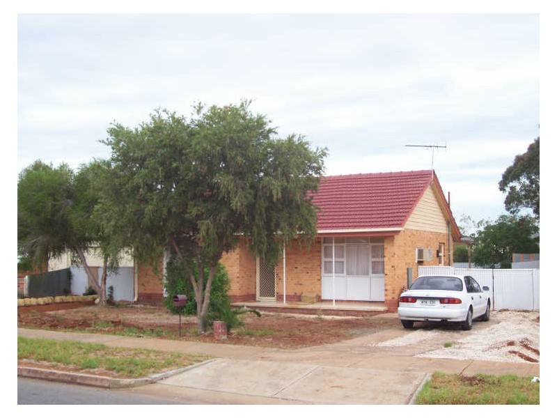 11 Coleman Road, Elizabeth Downs SA 5113