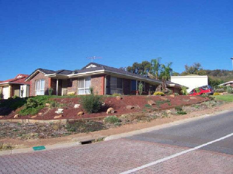 14 Highfield Drive, Hillbank SA 5112