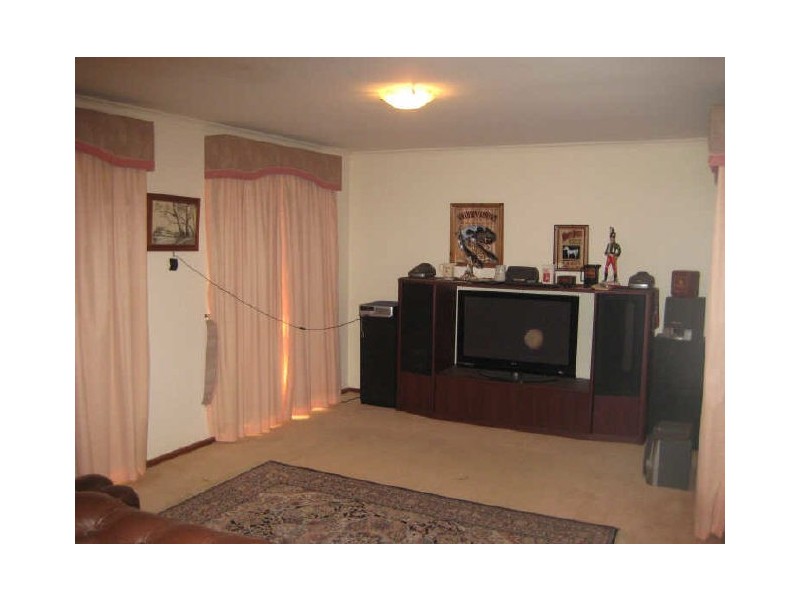 12 Laburnum Gardens, Blakeview SA 5114