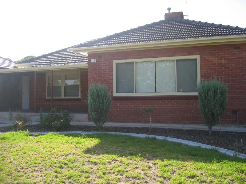 14 Midway Road, Elizabeth East SA 5112