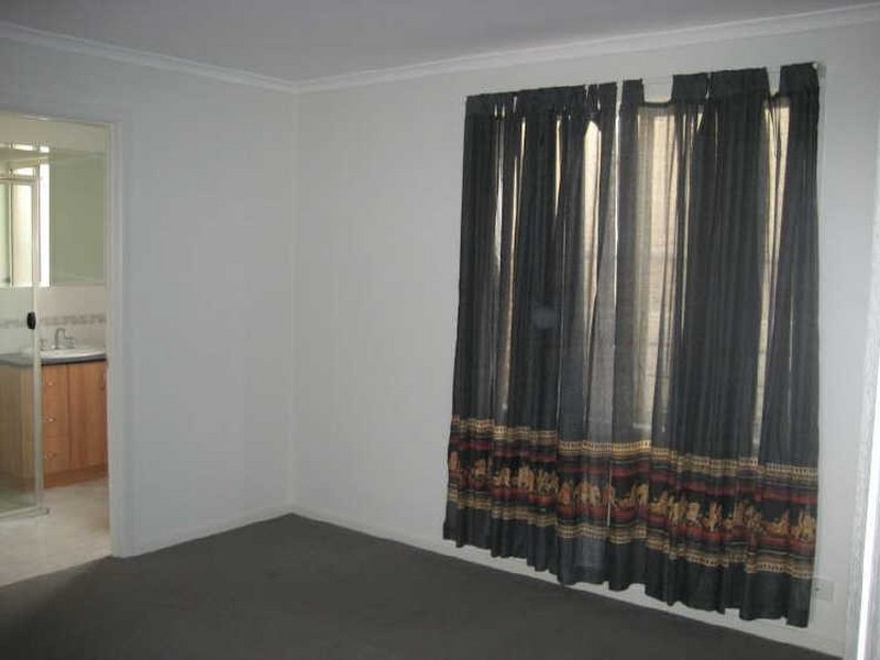 11 Exford Boulevard, Craigmore SA 5114