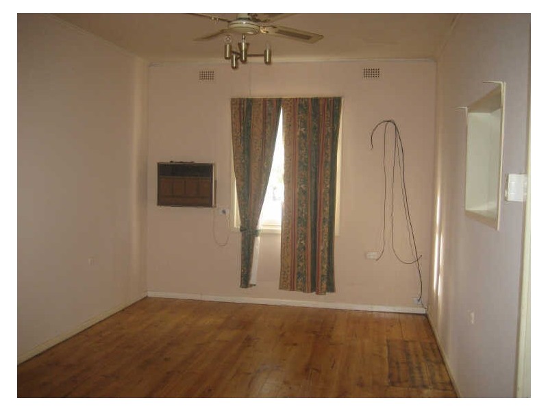 32 Benham Street, Elizabeth East SA 5112