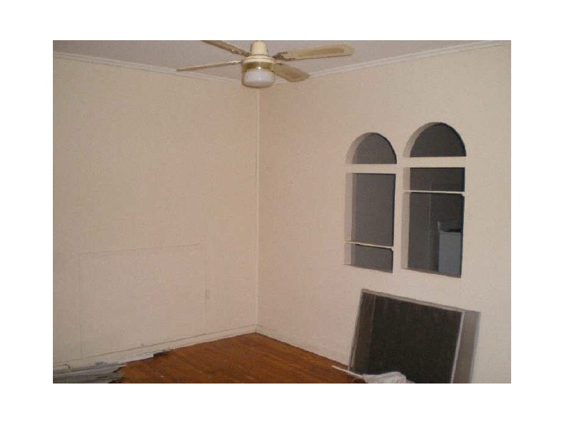 16 Roberts Crescent, Smithfield Plains SA 5114