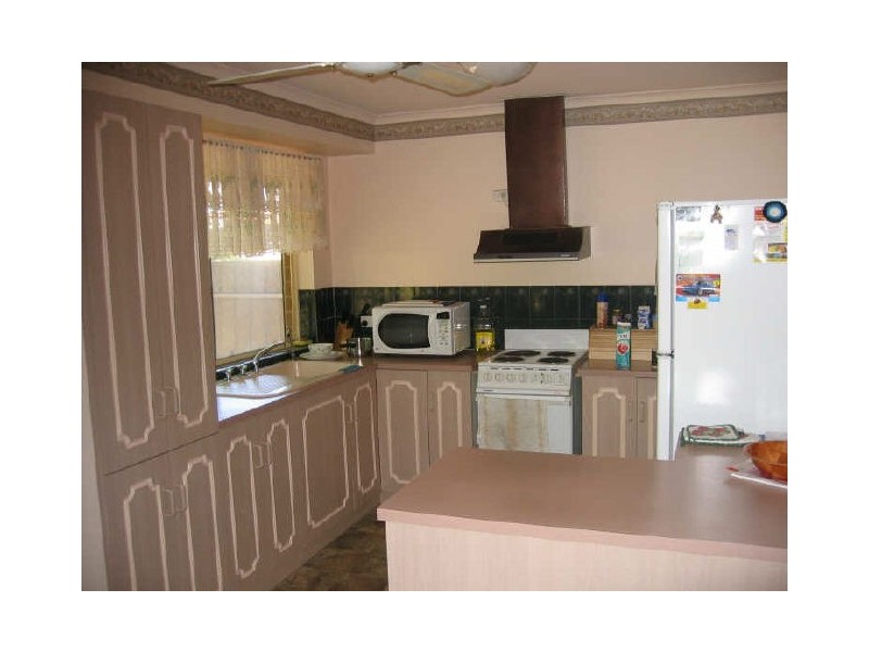 8 Cinnamon Grove, Blakeview SA 5114