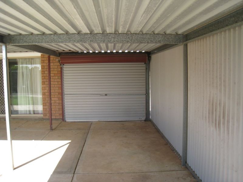 8 Pyrus Crescent, Andrews Farm SA 5114