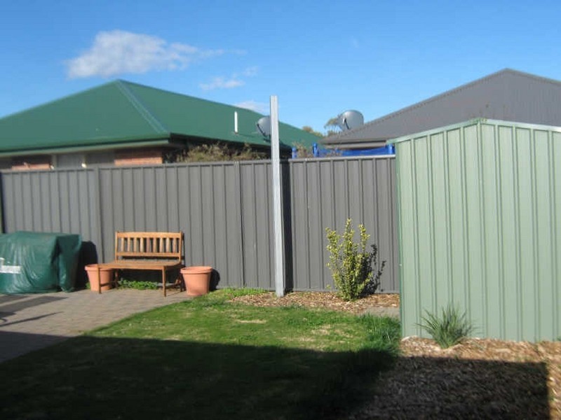 10 Dylan Court, Smithfield SA 5114