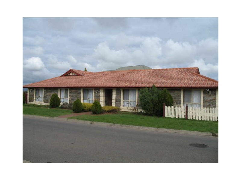 28 Sellar Court, Greenwith SA 5125