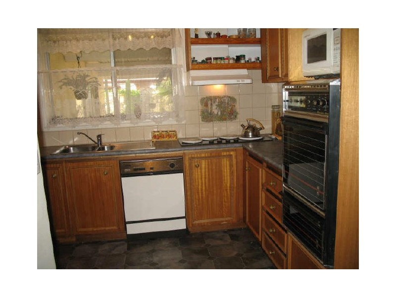 38 Dauntless Crescent, Elizabeth Downs SA 5113