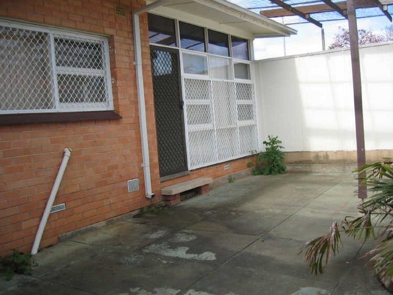 7 Grovely Street, Elizabeth Vale SA 5112