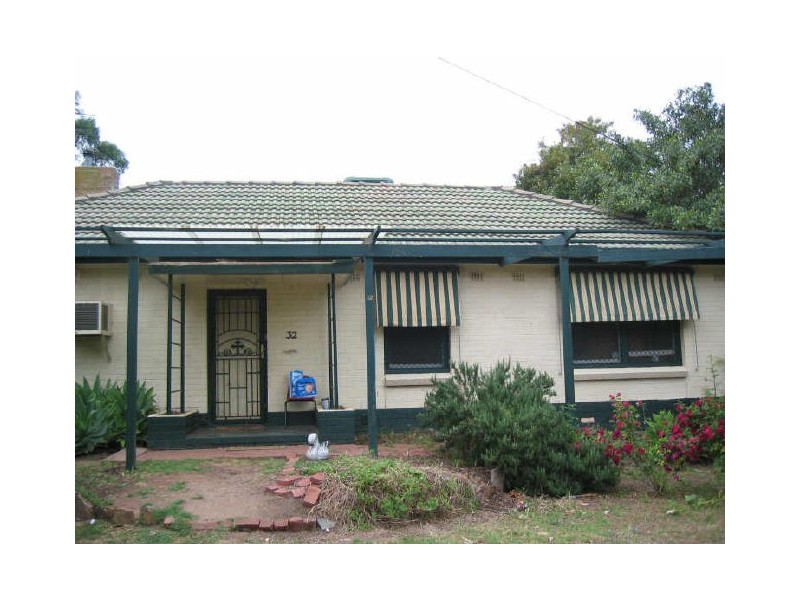 32 Barton Road, Elizabeth Downs SA 5113