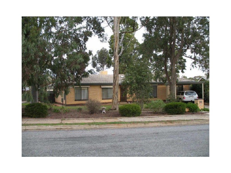 6 Hewish Crescent, Elizabeth Park SA 5113