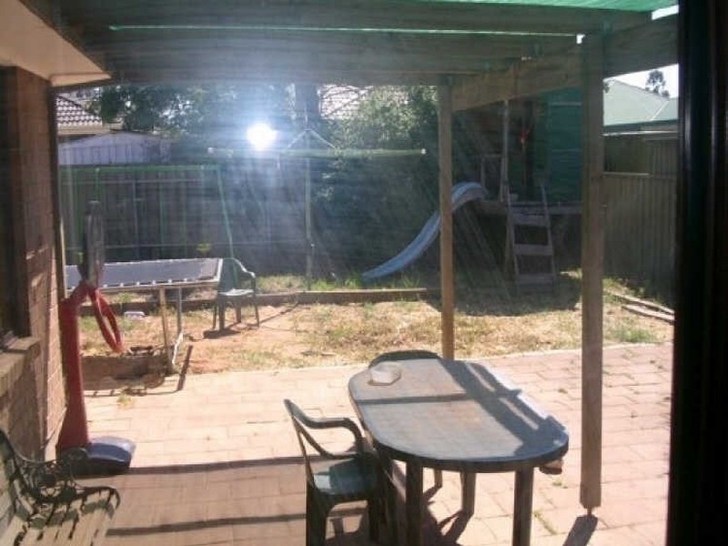 1 Everard Avenue, Andrews Farm SA 5114
