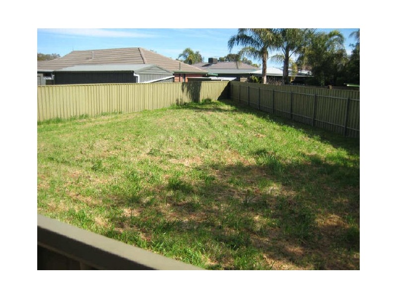 4 Bredford Grove, Andrews Farm SA 5114