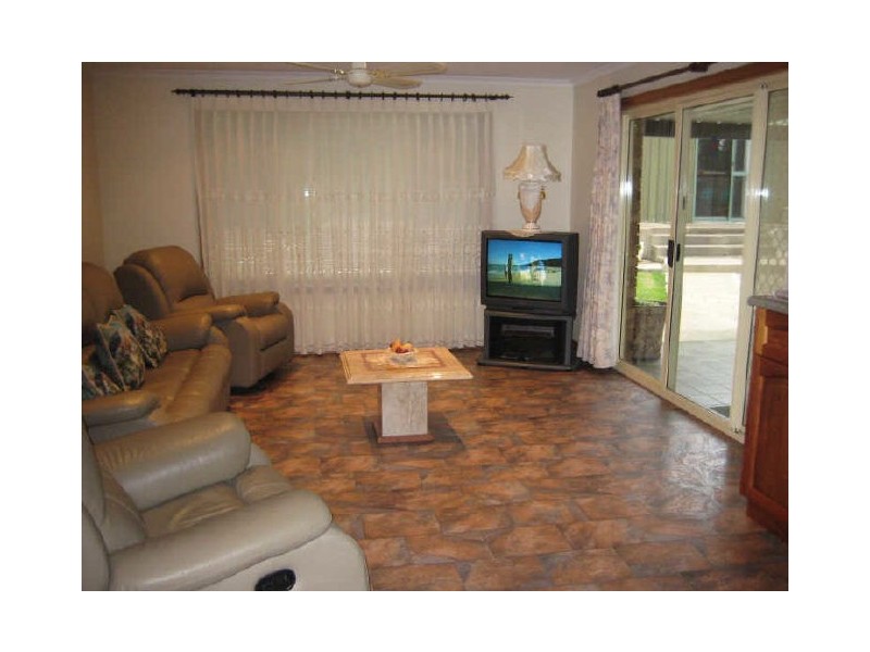 11 Cornishmans Hill Road, One Tree Hill SA 5114