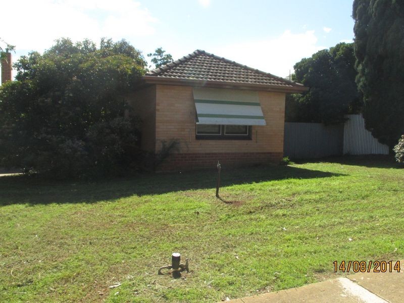 5 Halsey Road, Elizabeth East SA 5112