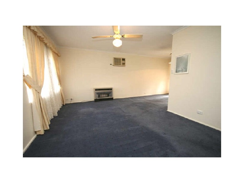 13 Chelsea Avenue, Burton SA 5110