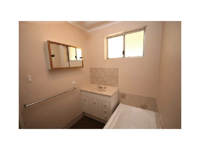 13 Chelsea Avenue, Burton SA 5110